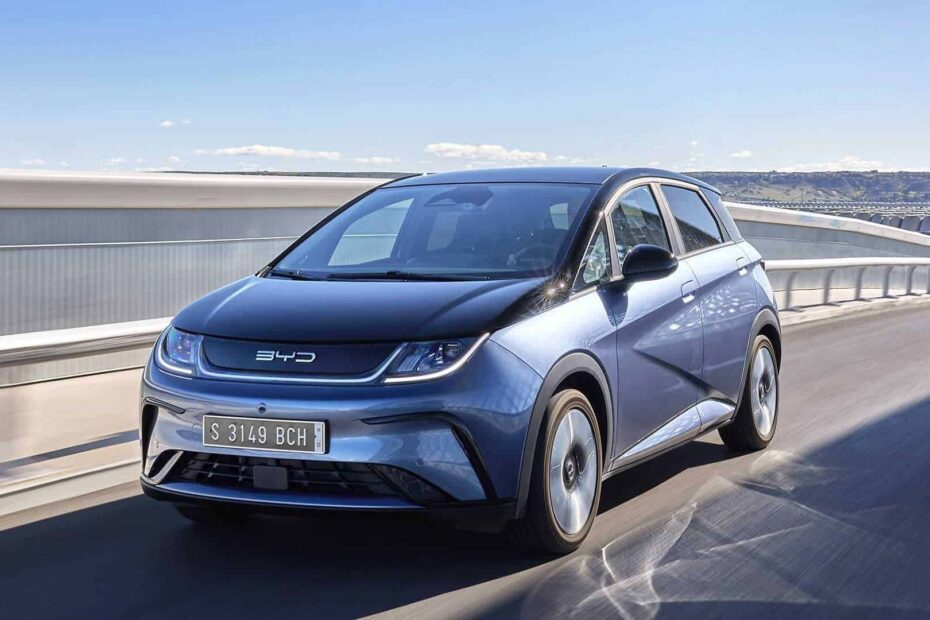 Alagoas está reduzindo o IPVA de carros eletrificados.