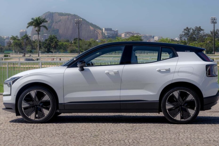 Volvo quer segurar novos impostos para o consumidor final.