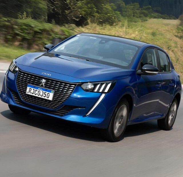 Peugeot 208.