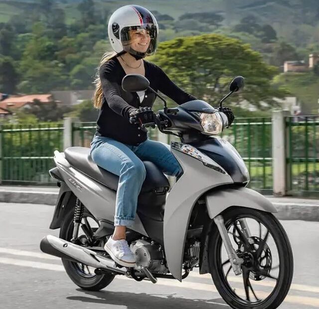 Honda BIZ 125 2024