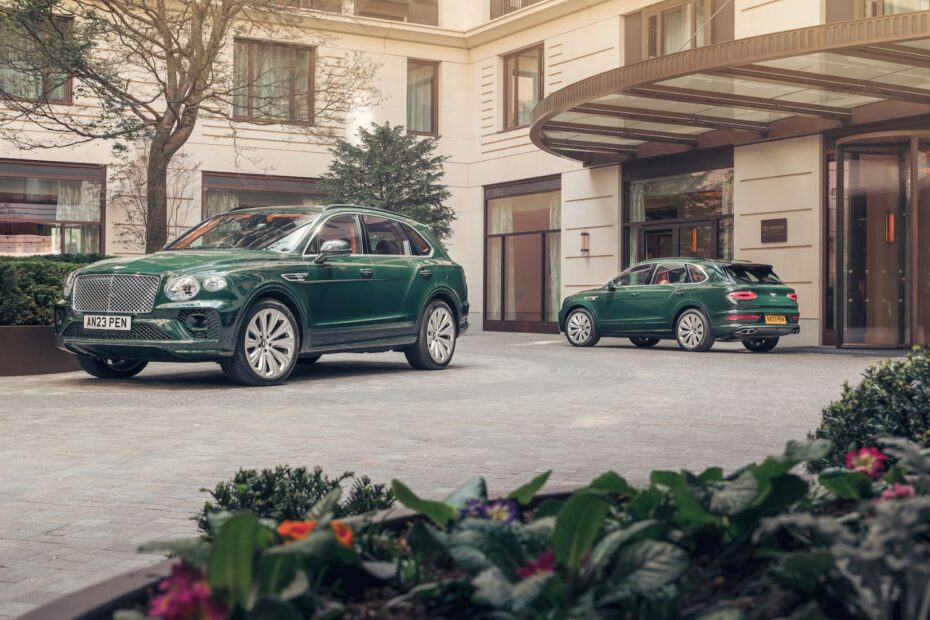 Hotel de luxo oferece 4 Bentley Bentayga para hóspedes!