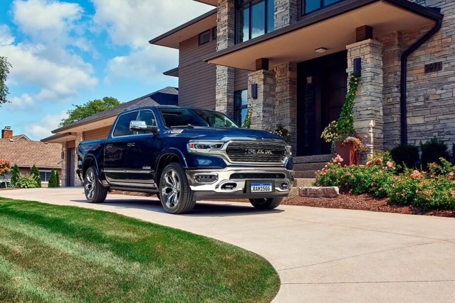 RAM 1500.