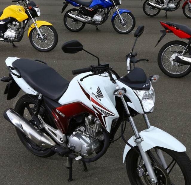 Moto com baixa cilindrada paga o IPVA 2024