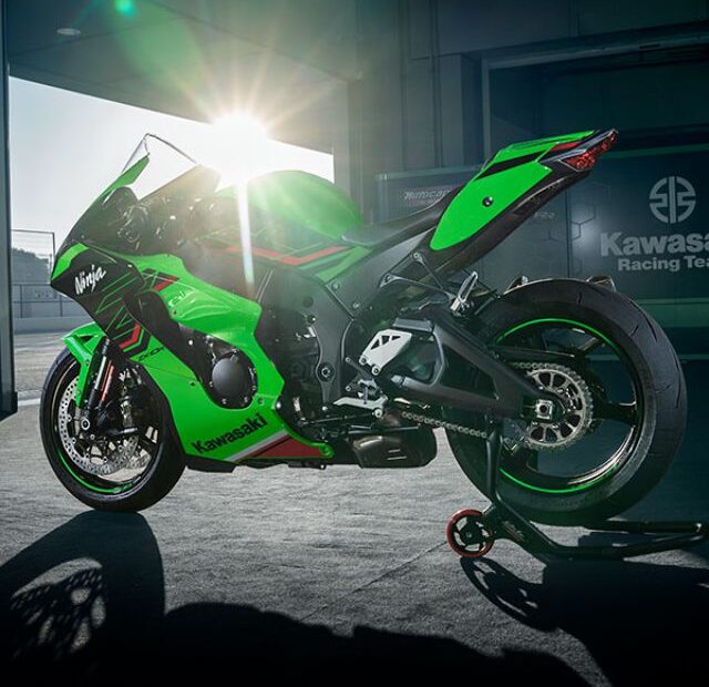 Ninja ZX-10R.