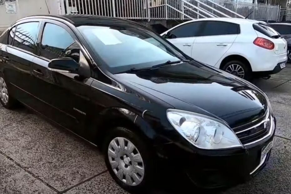 Vectra EXPRESSION 2.0 MPFI FlexPower Mec 2010