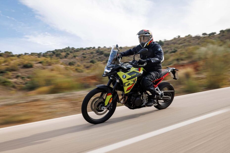 BMW F 900 GS 2025.