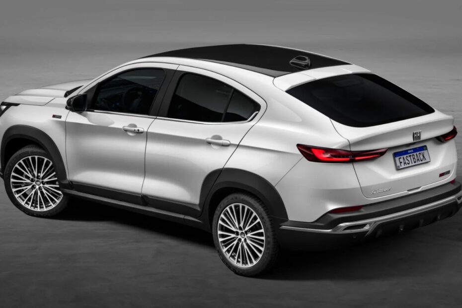 Fiat Fastback 2024 tem aumento de preço.