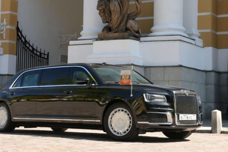 Limusine pessoal do Putin. Foto: Reuters