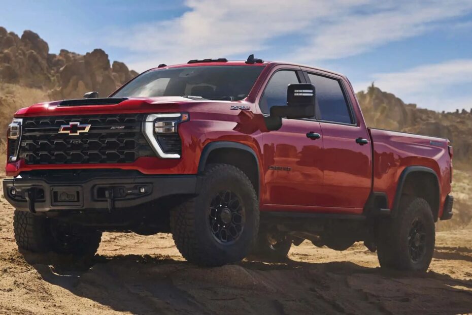 GM quer lançar nova Silverado híbrida.