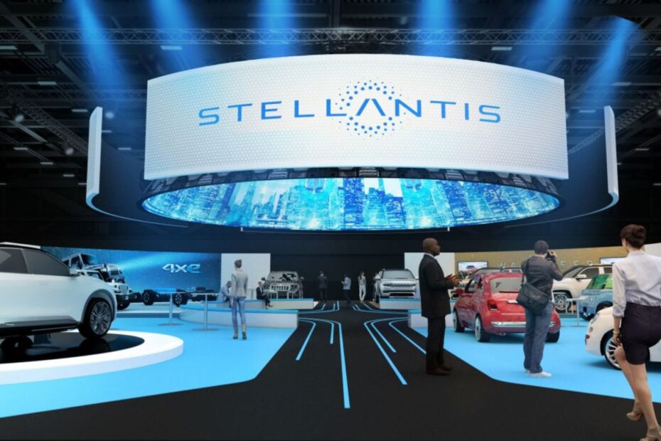 Stellantis tem lucros recordes em 2023.