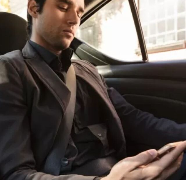 Rhino: Viagens em Carros Blindados de Luxo em SP!