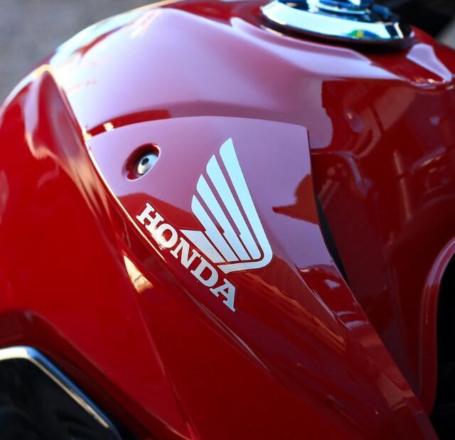 Evite acidentes de moto.