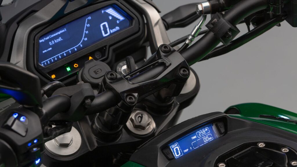 Bajaj Dominar 400 Painel