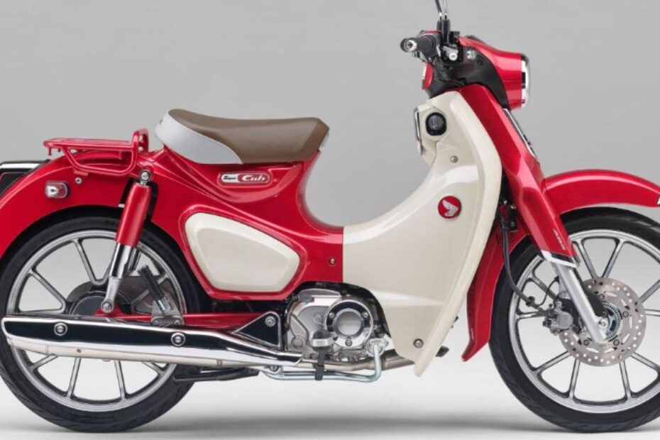 Super Cub C125 2024.