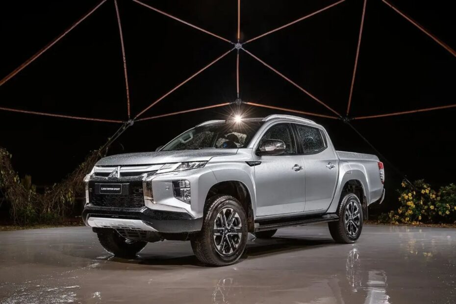 L200 Triton Sport.