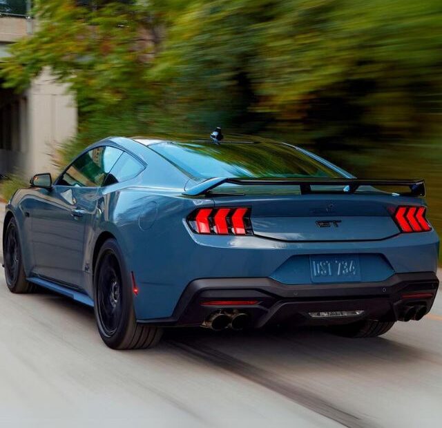 Mustang GT.