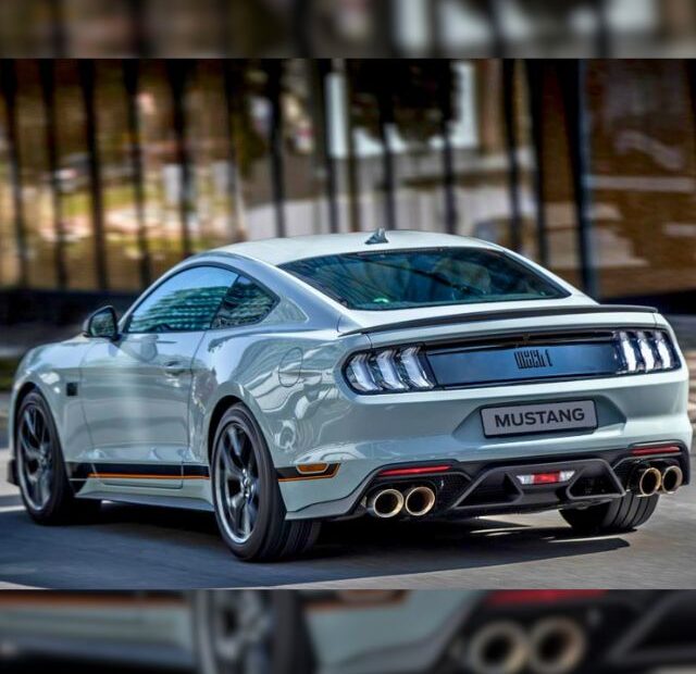 Mustang Mach-1.