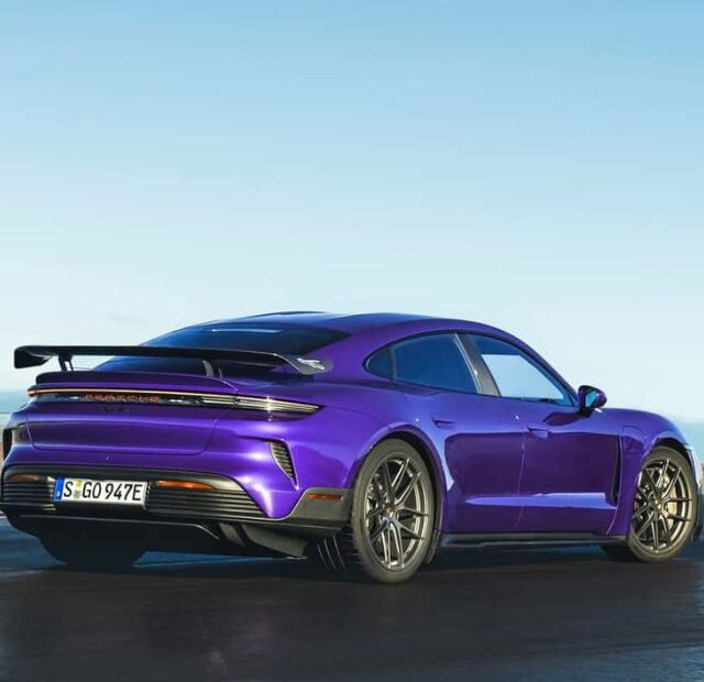 Porsche Taycan Turbo GT 2025.