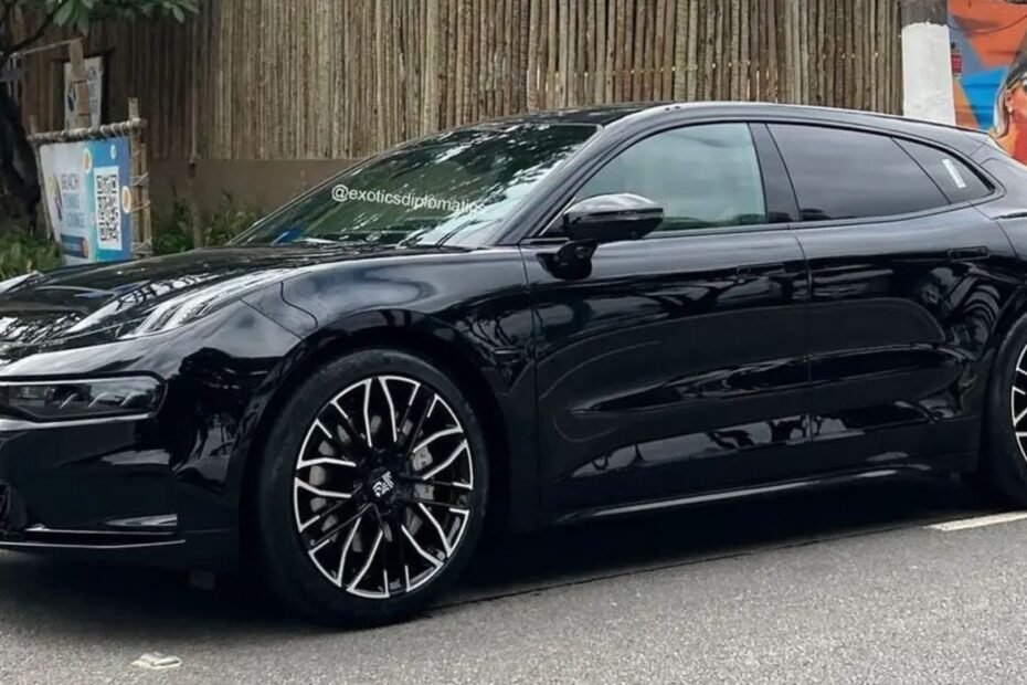 Zeekr 001