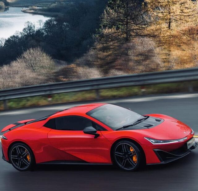 Empresa Chinesa apresenta supercarro elétrico
