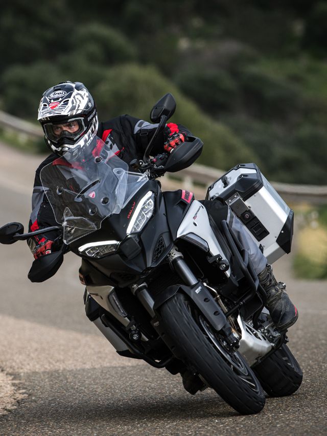 Ducati lança bigtrail com radar e motor de 170 cv