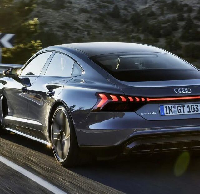 Audi e-Tron.