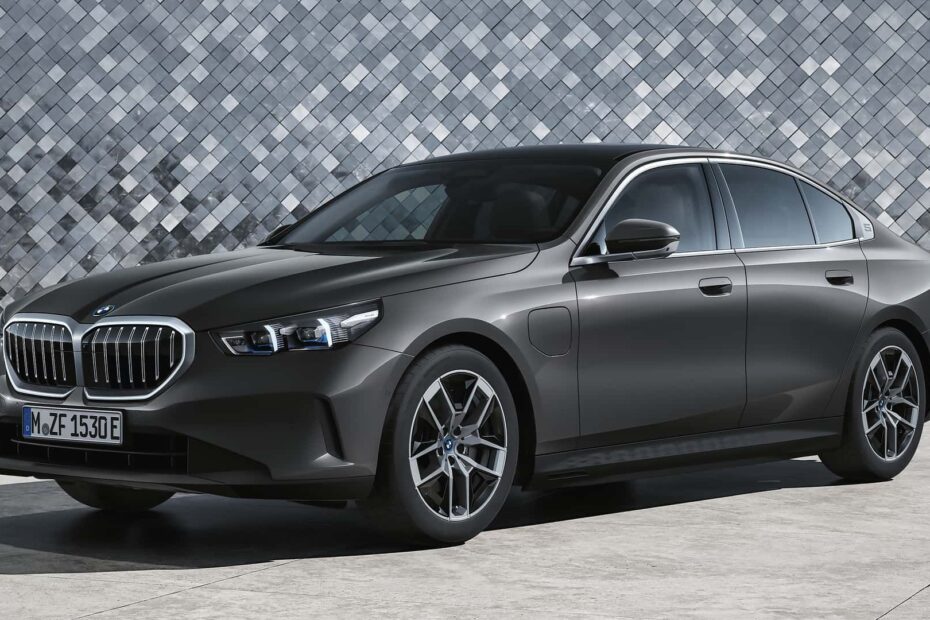 BMW 530e 2025