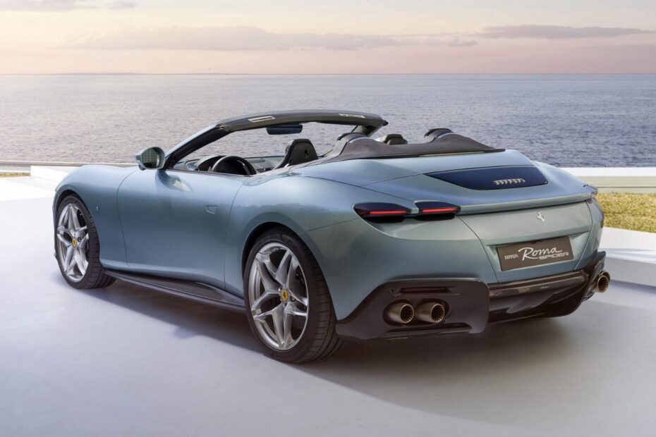Ferrari Roma Spider Traseira