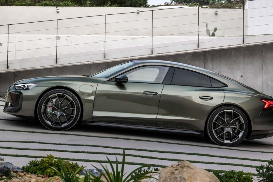 Audi E-Tron GT 2025