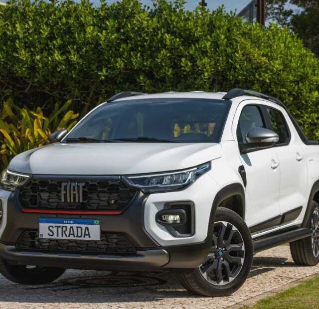 Fiat Strada.
