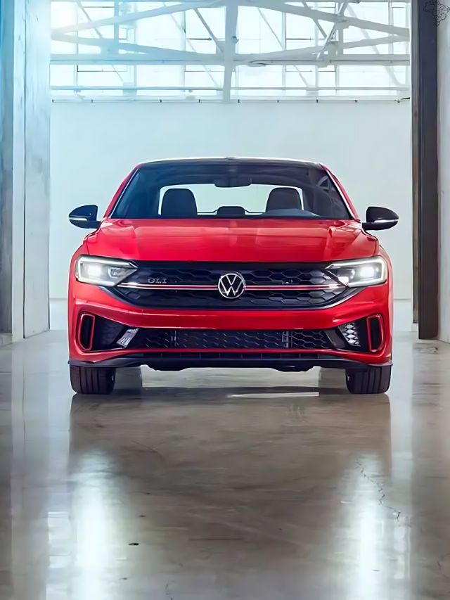 VW está prestes a lançar o novo Jetta GLI este mês!