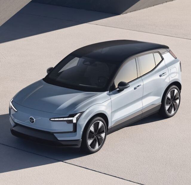 Volvo EX30