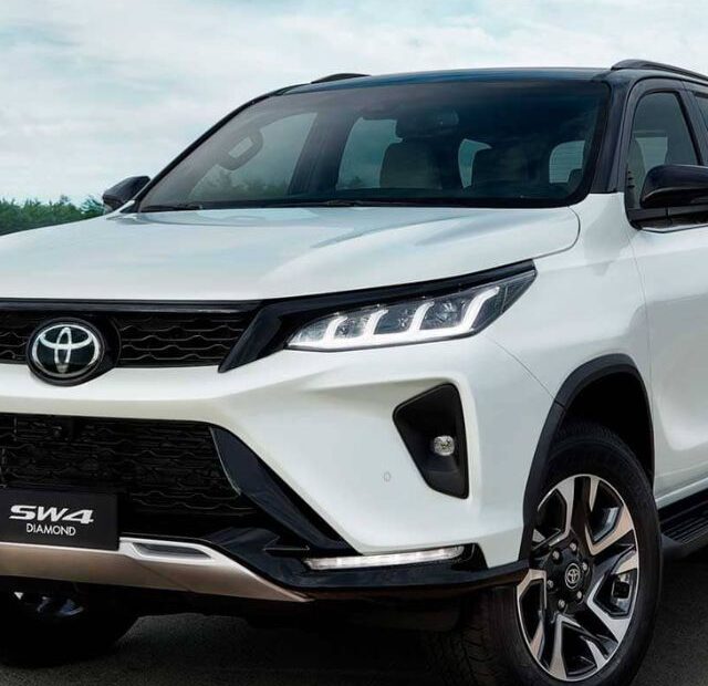640x853 suv