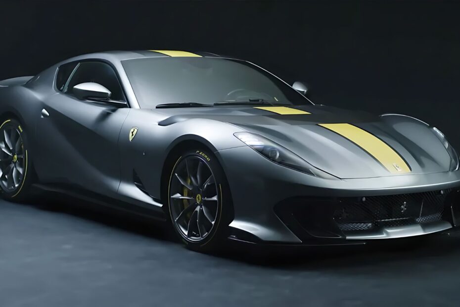 Ferrari 812 Competizione