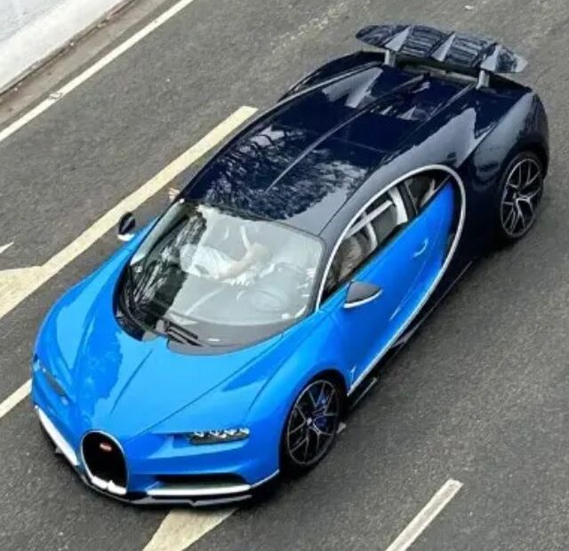 Bugatti Chiron de cima