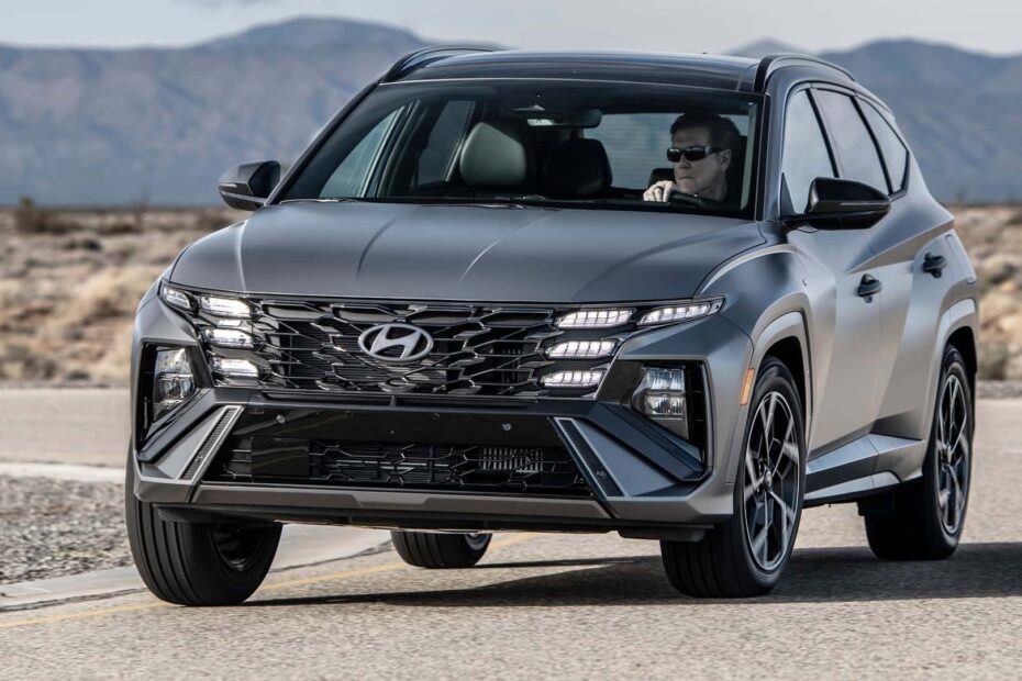 Hyundai Tucson 2025 na estrada