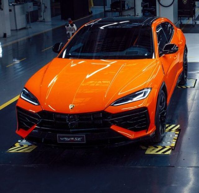 Novo Lamborghini Urus SE PHEV 2025