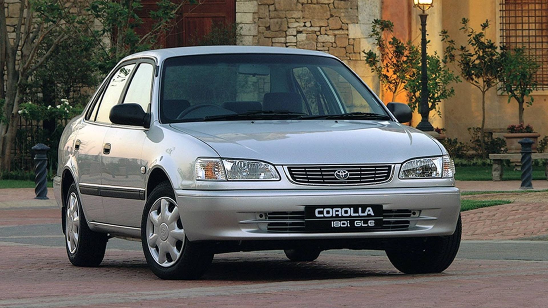 Análise Completa Do Toyota Corolla 2000: Ficha Técnica, Preços, Versões ...