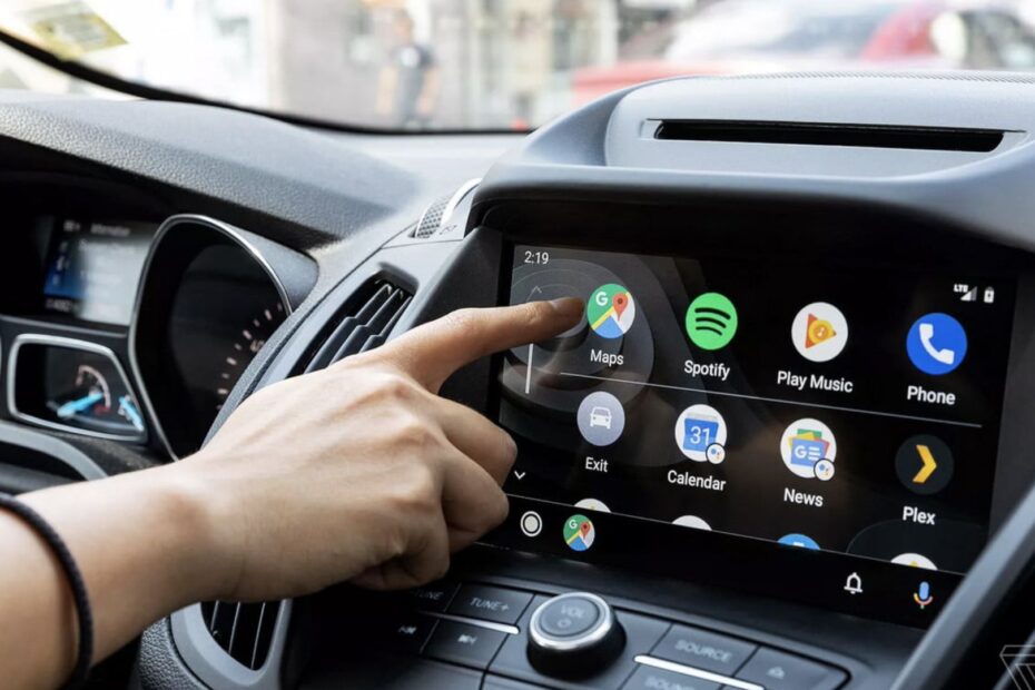 Android Auto e Apple Car Play em multimidia.
