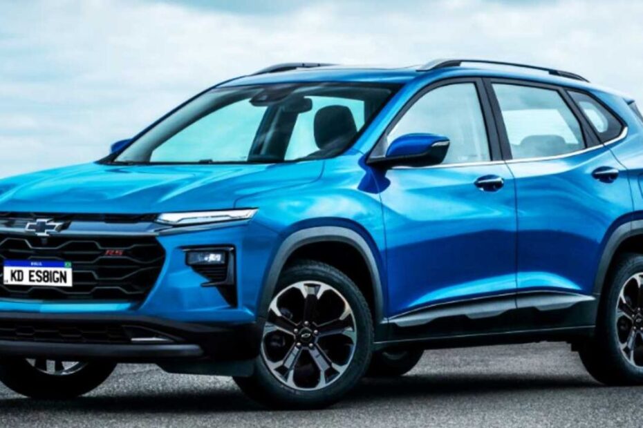 Chevrolet Tracker RS azul na diagonal.