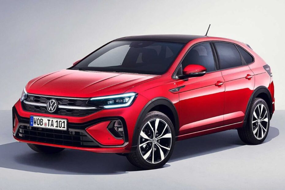Volkswagen Taigo vermelho na diagonal.
