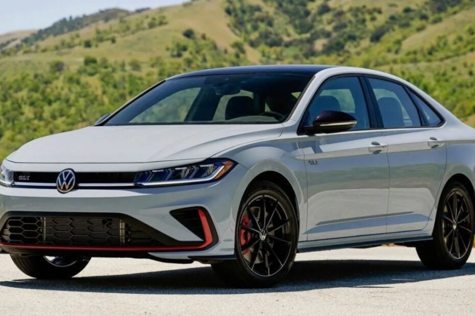 Jetta GLI 2025 cinza na diagonal.