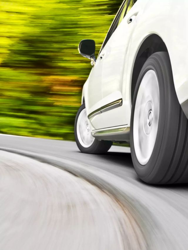 Qual a Finalidade das Quatro Rodas Que Esterçam?