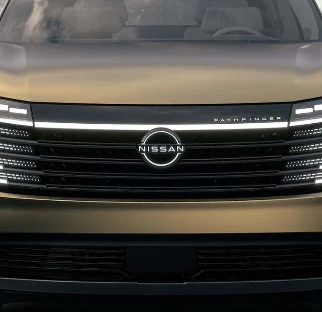 Nissan Kicks de frente