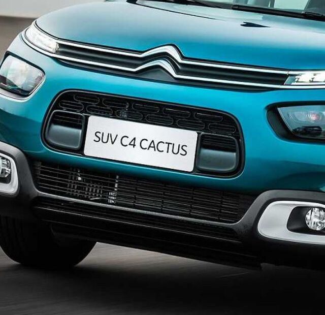 SUV C4 Cactus azul frente.