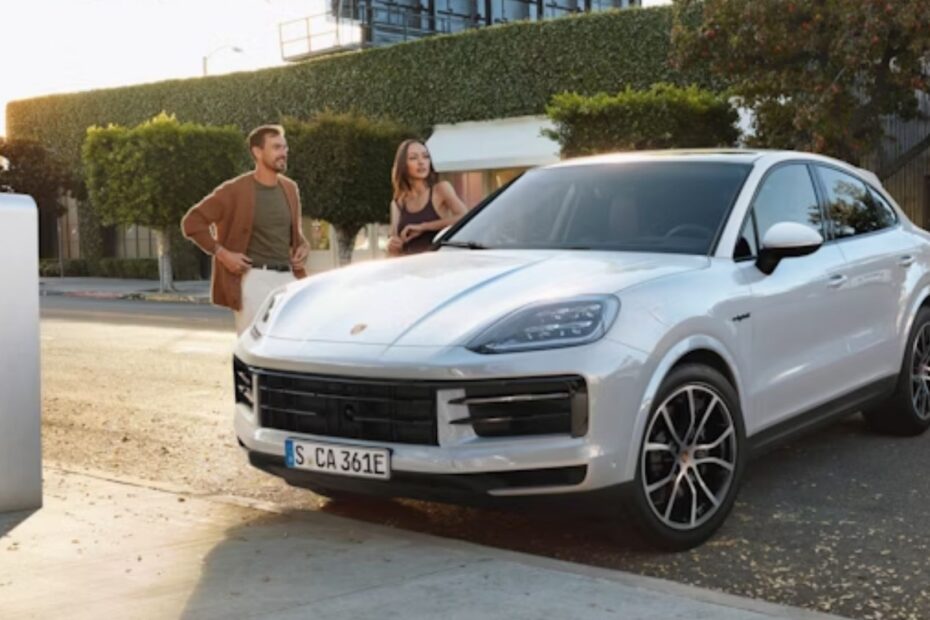 Porsche investe 870 milhões em motores a combustão.