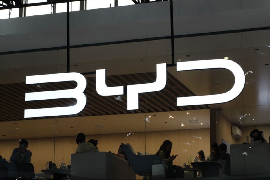 BYD faz parceria com a Aramco.