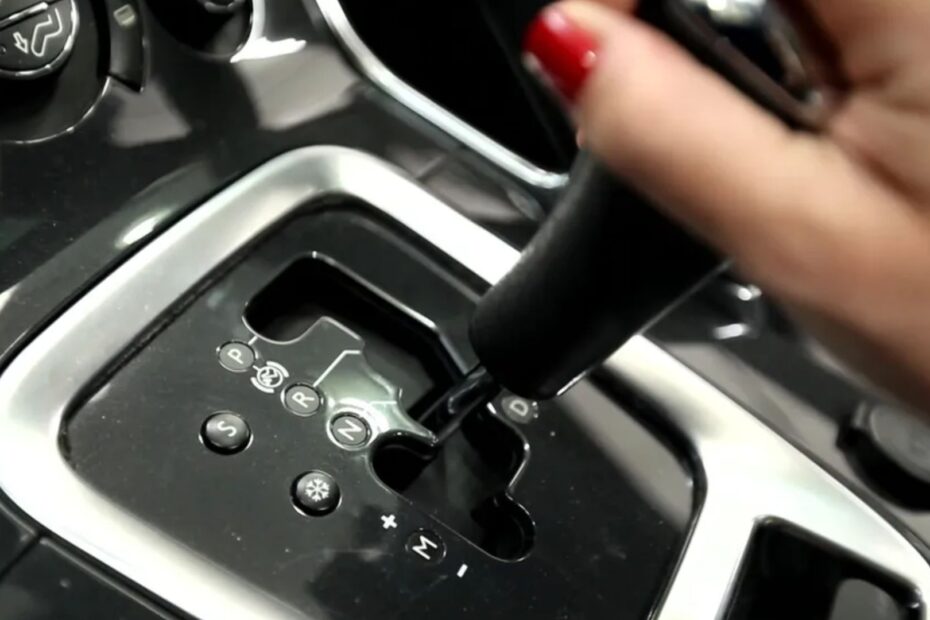 Erros que pode estragar seu carro automático.