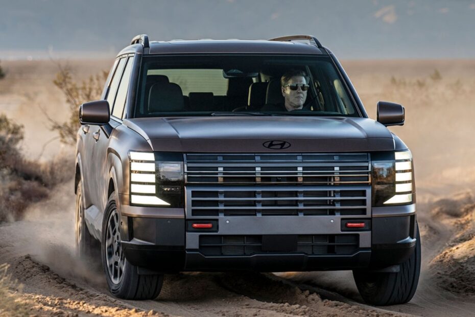 Hyundai Palisade XRT Pro 2026 acelerando na terra.