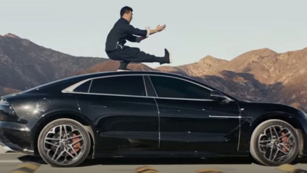 BYD Yangwang U7 desafiou um mestre em seu teste de suspensão.